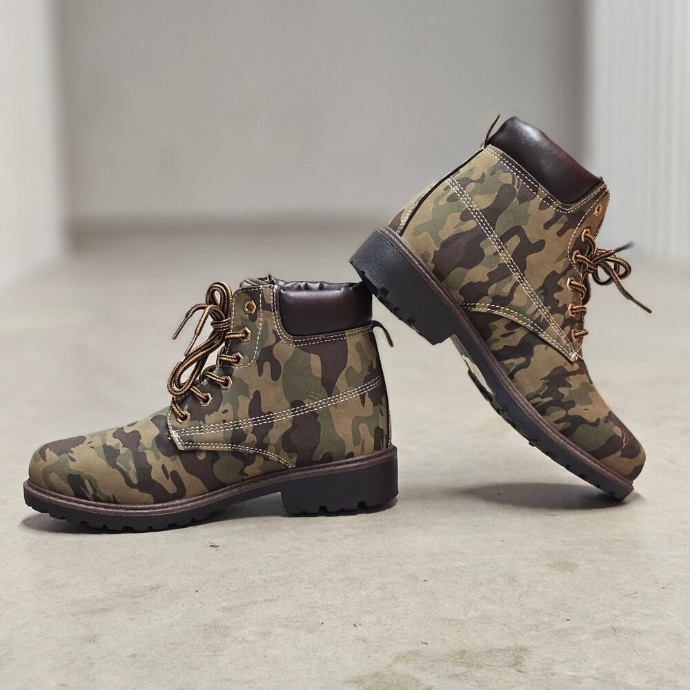 Camouflage Lace-Up Combat Boots With Padded Collar & Rugged Soles For Outdoor We